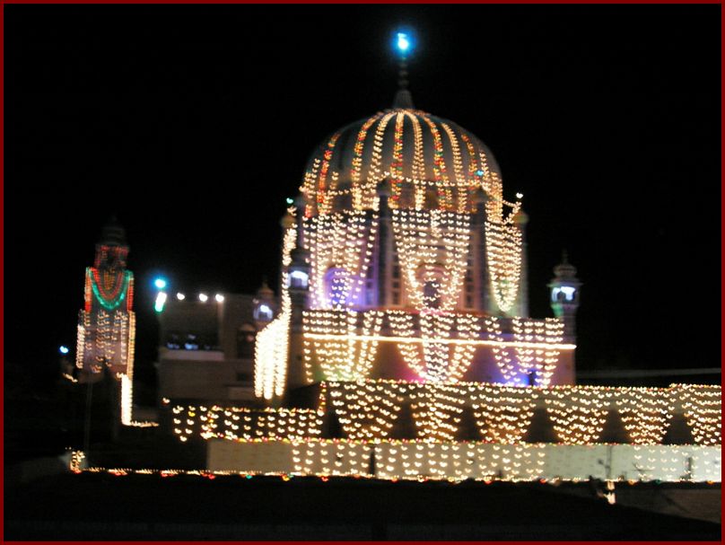 Mazar Shareef of Hazrat Khwaja Peer Pathan R.A and Hazrat Qibla Khwaja Allah Bakhs Tonsvi R.A (Tonsa Sharif)